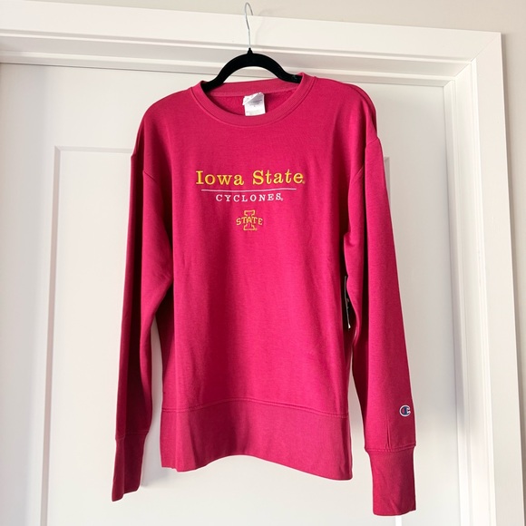 Champion Sweaters - NWT-Champion Embroidered Iowa State Cyclones Maroon Crewneck Sweatshirt Sz M